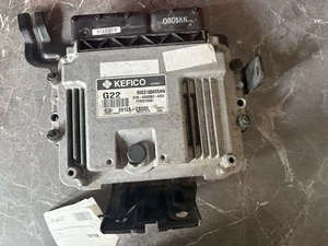 Kia Venga Engine Control Unit ( Ecu ) 2010-2014 - Picture 1 of 3