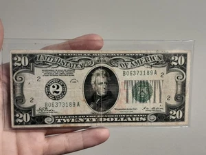 1928 $20 FEDERAL RESERVE NOTE - NEW YORK REDEEMABLE IN GOLD ON DEMAND - Picture 1 of 6