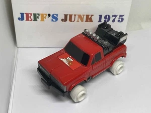 Vintage 1980er Ertl PowerTrons Zoomer Transforming 4 x 4 rot Jeep Truck for parts - Bild 1 von 16