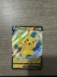 Pikachu V SWSH198 SWSH: Sword & Shield Promo Cards Holo - Picture 1 of 1