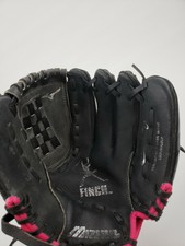 Mizuno Finch GPP1105 F2 11" Softball Glove RHT 