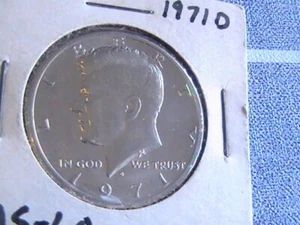 US HALF DOLLAR KENNEDY 1971 D UNCIRCULATED - Picture 1 of 3