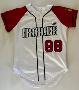Firecrackers Gluv genäht bestickt #88 Softball Baseball Trikot Gr. XL weiß rot - Bild 1 von 9