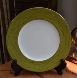 Piatto da pranzo Royal Doulton Precious Platinum 9" accento peridoto - Foto 1 di 5