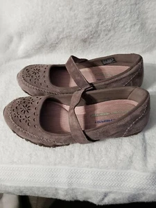 NWOT Skechers Women's Size 10 - Super Cute - Mauve - Never Worn  - Picture 1 of 12