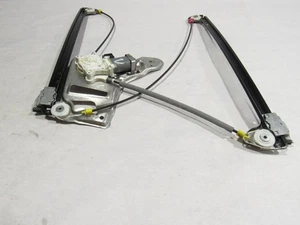 10-12 Land Range Rover HSE L322 2012 Front Right Pass Window Regulator Motor >:Y - Picture 1 of 10
