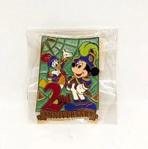 Tokyo Disney SEA 2 nd Anniversary Mickey Mouse Donald Duck Green Pin Collection - Picture 1 of 5