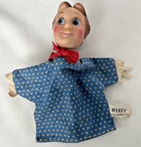 Burattino a mano vintage Disney Wendy Gund 1950 testa di gomma etichetta corpo Peter Pan - Foto 1 di 7