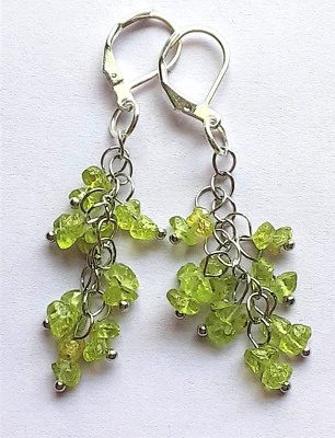 PERIDOT CHIPS GEMSTONE dangle earring SP LEVERBACK handcrafted WPGD18 - Image 1 of 3
