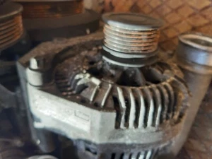 ALTERNATORE ORIGINALE MERCEDES  W 202   MERCEDES C 250  TD - Picture 1 of 3