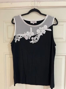 New Laura Ashley Lagenlook Black Floral Stretch Jersey Vest Top - Size 16 - Picture 1 of 12