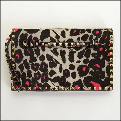 Bolso sin asas de muñeca Rockstud de piel de pony estampado de leopardo RDC14658 VALENTINO Foto 1 de 4