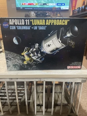 Dragon 1/72, Apollo 11 Lunar Approach CSM Columbia & LM Eagle - Image 1 of 3