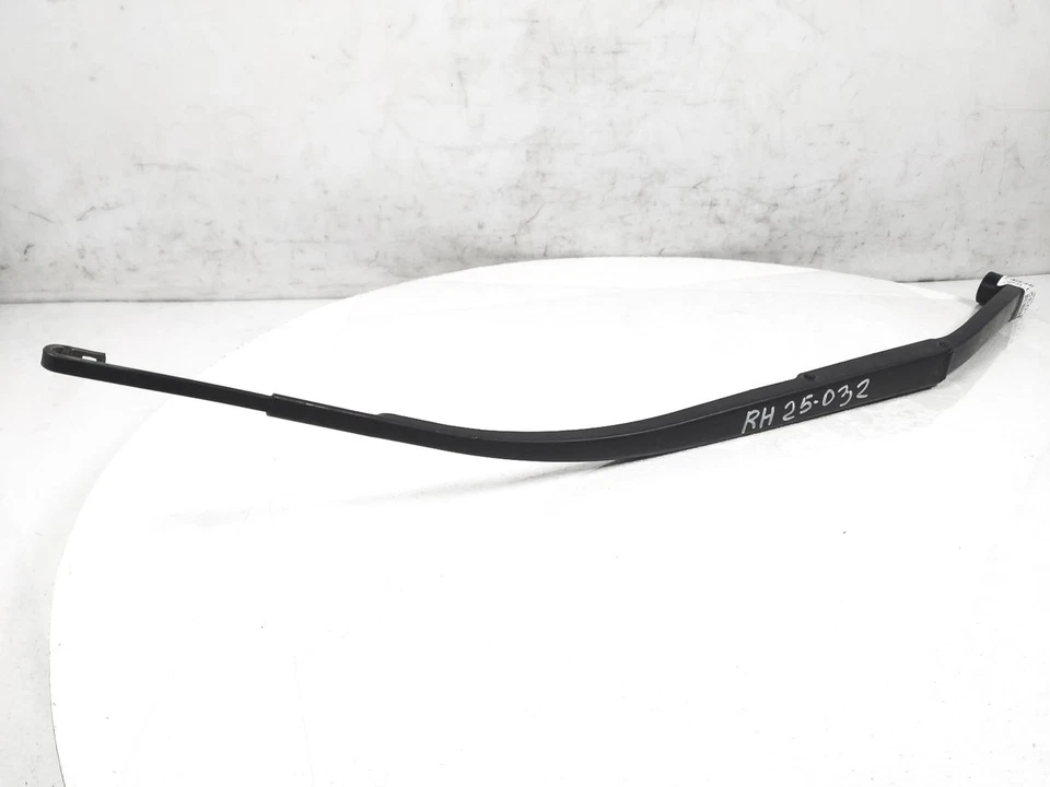 2013-2018 Nissan Altima Right Passenger Windshield Wiper Arm 28886-3Ta0a - Image 1 of 4