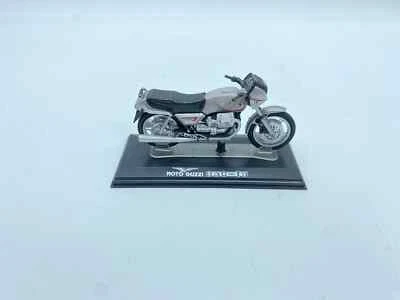 Model Motorcycle Moto Guzzi 850 T 5 Gray - Newsstand - Scale 1:24 - Image 1 of 4