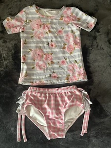 Oopsie Daisy Pink & Grey Floral 2 Piece Bathing Suit Toddler Size 4 - Picture 1 of 6