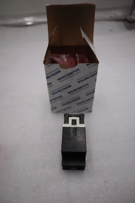 NUEVO KIT DE MICROINTERRUPTOR HONEYWELL CAJA ABIERTA IPW2L2C7BF2 luz piloto PW2L2A1AF2 G780A Foto 1 de 4