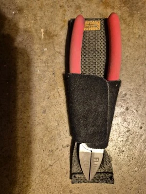 FastCap Pliers Flush Cut Trimmers 7 1/2 inch Side cutters - Image 1 of 4