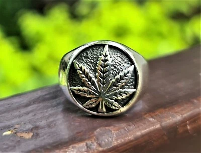 Marijuana Leaf Signet Ring STERLING SILVER 925  Cannabis Sativa Weed 420 Pot - Image 1 of 4