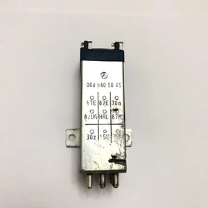 Mercedes-Benz W124, W202 OVP, Over Voltage Protection Relay A 0005405045 | OEM - Picture 1 of 5