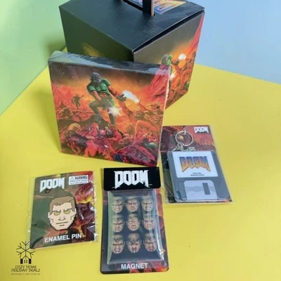 Набор игровых товаров DOOM — магнит на холодильник, рама, значок и брелок подарочная упаковка - Изображение 1 из 4