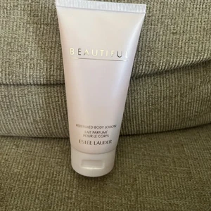 Nuovo! ESTEE LAUDER bellissima lozione corpo profumata 75 ml / 2,5 oz - Foto 1 di 7