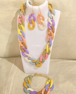 Zara  new statement acrylic set of colourful loops necklace earrings bracelet - Picture 1 of 4