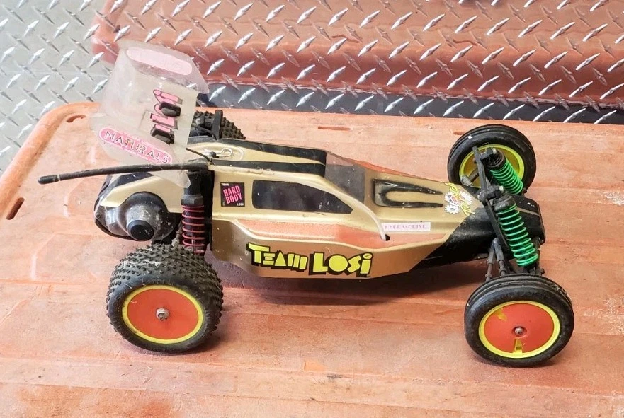 Vintage Team Losi Tru-Pitch hard BOdy RC Car Untested - Image 1 of 4