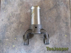 new Propeller Drive Shaft Yoke Jeep Willys CJ2A 3A 3B CJ5 CJ6 - Picture 1 of 4