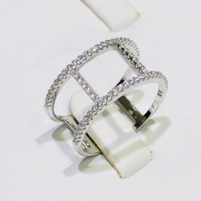 Platino Argento Sterling Bianco Zaffiro Infinito Design Pave Avvolto Fedina Sz 6 - Immagine 1 di 4