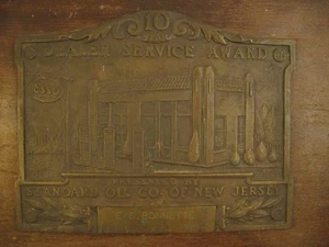 1939 Esso Standard Oil of New Jersey bronze award plaque by DIEGES & CLUST - Picture 1 of 8
