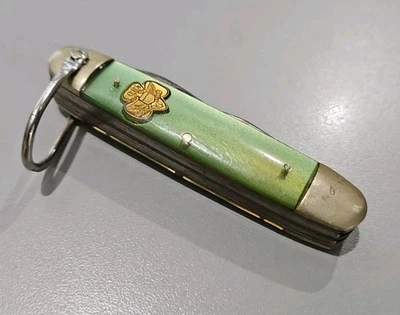 1960s Kut Master Girl Scout Vintage Pocket Knife with Emblem Green - Image 1 of 4