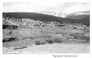 Postal H41/Alma Colorado RPPC década de 1940 Birdseye Homes School 2 - Imagen 1 de 4