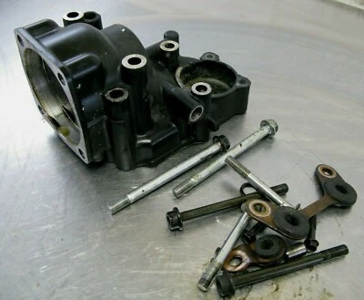 Cubierta del engranaje de transmisión de salida de transmisión Honda Magna V65 VF1100C VF1100 83-86 1984  Foto 1 de 4