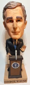 Statuetta da collezione commemorativa BOBBLE HEAD dipinta a mano - Foto 1 di 9