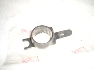 Honda CB900 FZ Boldor Blinkerhalter vorne links 39mm neu Original - Picture 1 of 1