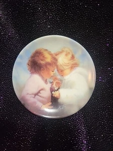 Donald Zolan porcelain mini plate Moments to Remember Tiny Treasures 1993 3.25" - Picture 1 of 3