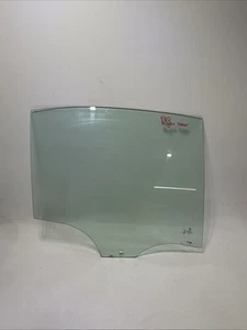 2012-2018 BMW F30 328i 330i 340i REAR RIGHT RH SIDE DOOR WINDOW GLASS OEM - Picture 1 of 5
