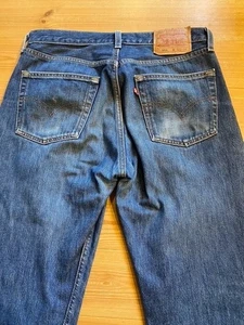 Jeans Levi's 501 W32 L34 blu, made in USA, vintage, bottone mosca, orlo punto catena - Foto 1 di 10
