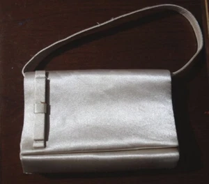 Satin Evening Bag Pouch Clutch Hand Bag In Light Gold With A Bow - Picture 1 of 2