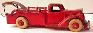 Hubley...Cast Iron Tow Truck - Picture 1 of 5