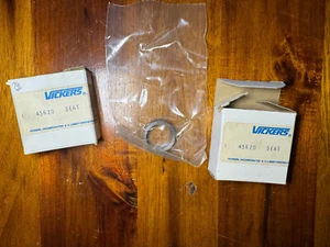ASIENTO VICKERS NOS 45620 - Imagen 1 de 1