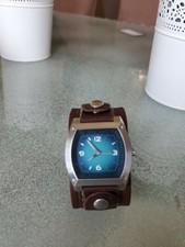 VINTAGE FOSSIL LEATHER HORLGEBAND WATCH