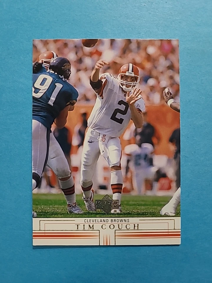 TIM COUCH 2001 UPPER DECK FOOTBALL CARD # 39 H0533 - Image 1 of 1