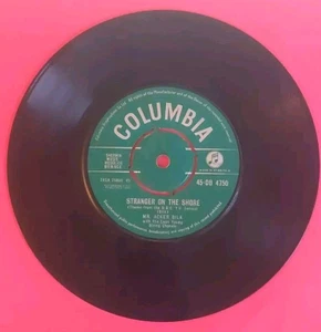MR. ACKER BILK - DB 4750 - STRANGER ON THE SHORE / TAKE MY LIPS 1961 (34) - Picture 1 of 3