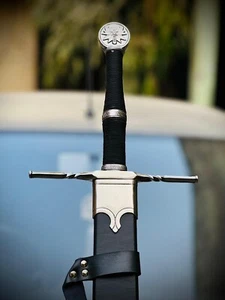 Custom Handmade Beautiful Sword Of Carbon Steel - Picture 1 of 3