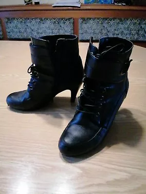 Stiefelette Gr. 38 schwarz von B&C - Bild 1 von 3