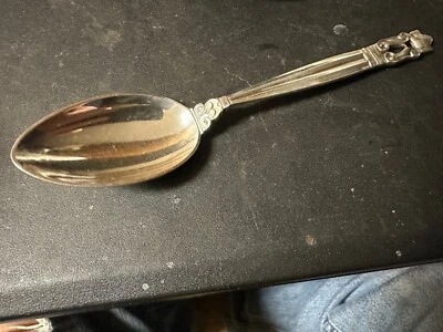 Georg Jensen 丹麦橡子纯银 6 3/4 英寸甜点椭圆形汤勺 — 第 1/2 张图片