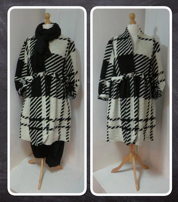 BNWT, QUIRKY LAGENLOOK, BEIGE & BLACK, CHECK/PLAID PRINT, WOOLEN COAT, OSFA PLUS - Image 1 of 4
