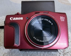 Canon PowerShot SX700 HS Compact Digital Camera Red From Japan - Picture 1 of 5